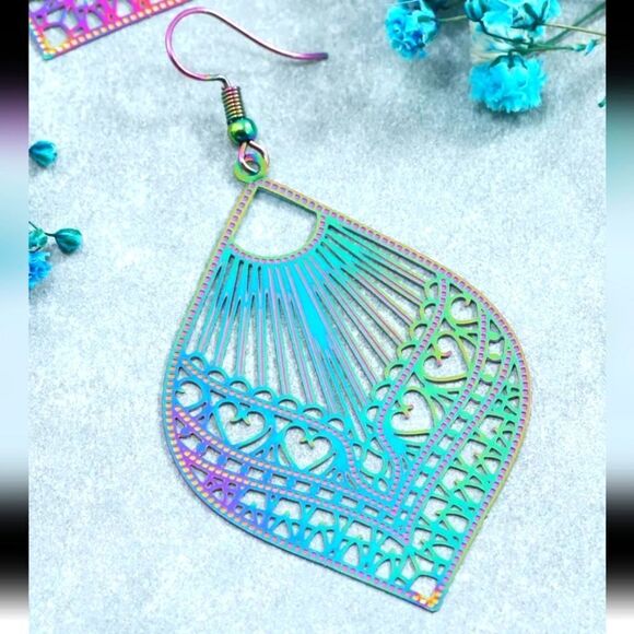 filigree ombre earrings iridescent multicolor Bohemian stencil - Picture 2 of 5